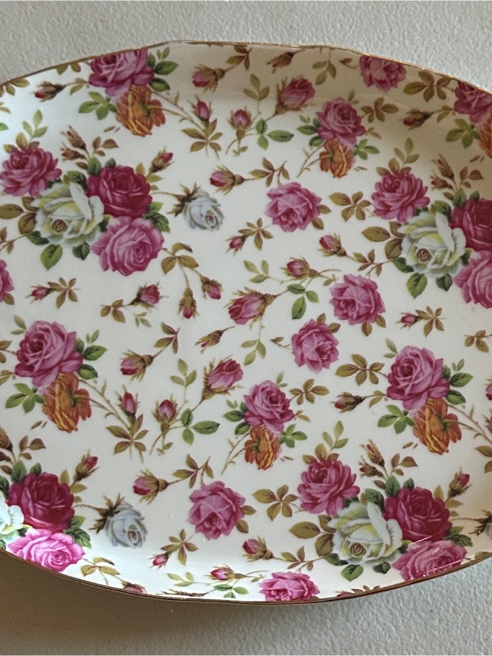 Vintage oval floral rose print platter - Pink & Cream